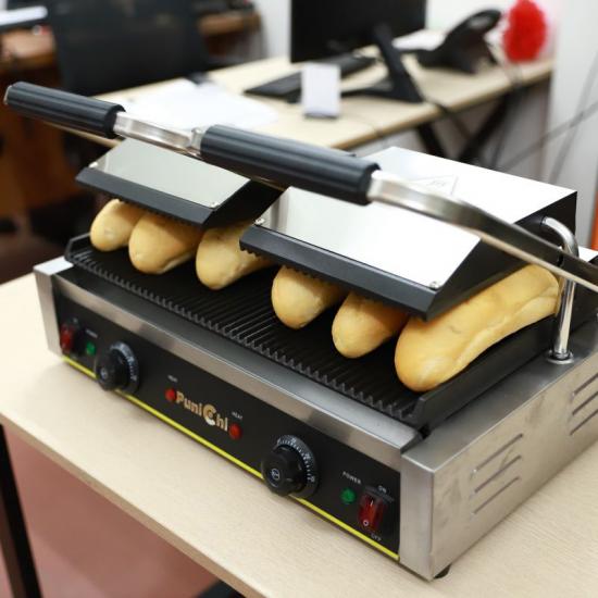 Máy kẹp bánh mì công nghiệp Punichi PU-862 Công suất 3600W
