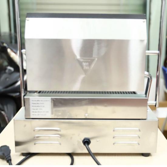 Máy ép bánh mì công nghiệp Punichi PU-861 Công suất 2200W